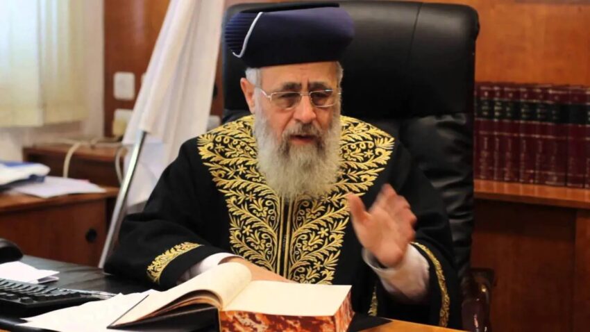 “I neri come le scimmie”: bufera sul rabbino capo d’Israele. Lui si difende: “citavo il Talmud”