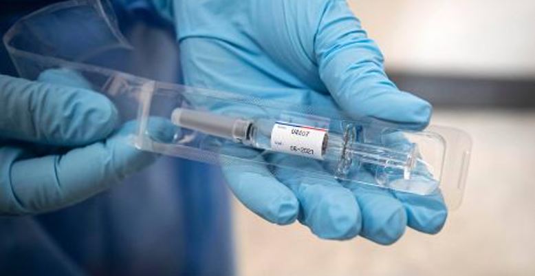 Coronavirus: sperimentazione vaccino, morto un volontario