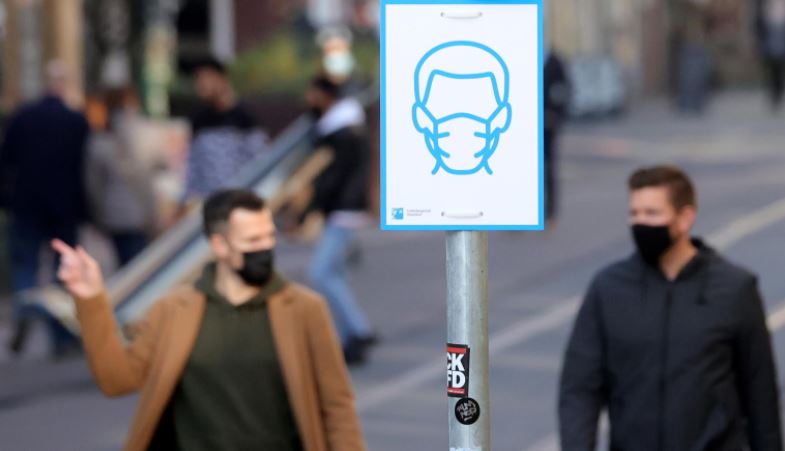 Düsseldorf, tribunale amministrativo rimuove l'obbligo di mascherina