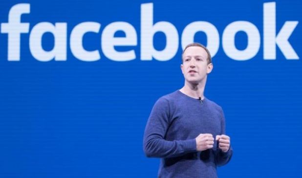 Facebook: rimuoverà tutte ciò che riterrà "fake news" su Covid e vaccino
