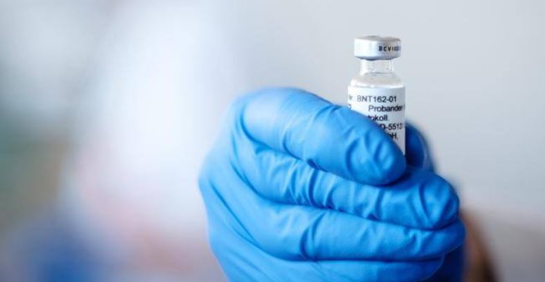 Vaccini, in Alto Adige adesione fredda: «Fra tecnici e infermieri 2 su 5 si rifiutano»