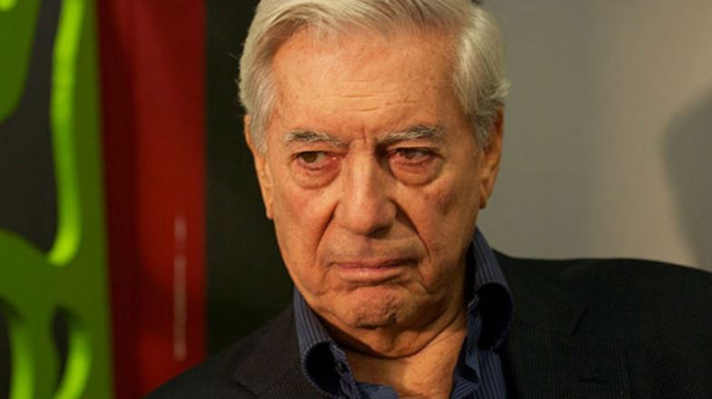 “Pandemia usata per limitare la libertà”, l’accusa del premio Nobel Vargas LLosa