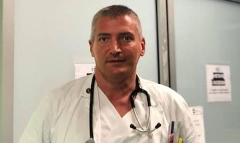 Arrestato un medico a Brescia: «Farmaci letali a 2 pazienti Covid»