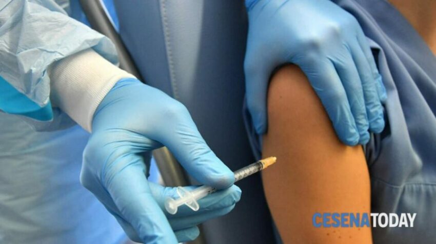 "4622 persone hanno firmato contro l'obbligatorietà del vaccino", parte da Cesena la petizione