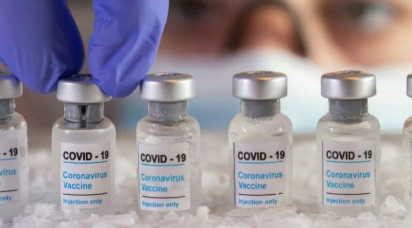 Vaccino Covid ai bambini, appello di 40 scienziati: «Nessun morto sotto i 15 anni, non ripetere errori della storia»