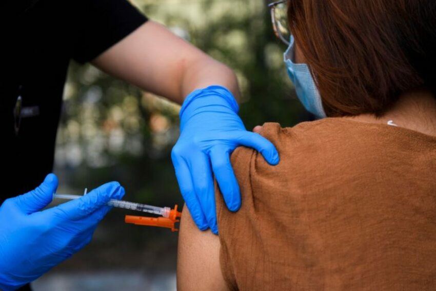CDC USA: Oltre 1000 persone ricoverate in ospedale per COVID dopo essere state completamente vaccinate più di 200 sono decedute