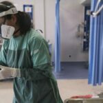 Allarme da Israele : Malati gravi in ospedale, più della metà sono vaccinati.