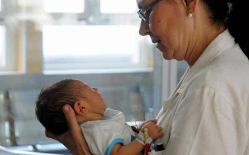 Effetto «lockdown», natalità a picco: a Milano nascite più che dimezzate