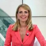 Giornalista di Rainews24 contestata ieri sera durante la manifestazione contro il Green pass a Roma.