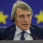 Presidente parlamento europeo David Sassoli ricoverato in ospedale per una polmonite, vaccinato con Pfizer