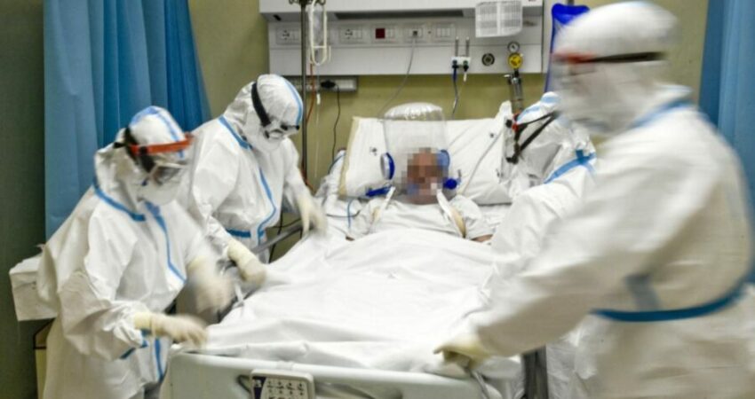 Covid, grave a Palermo un infermiere di 43 anni vaccinato con doppia dose contro il Covid-19