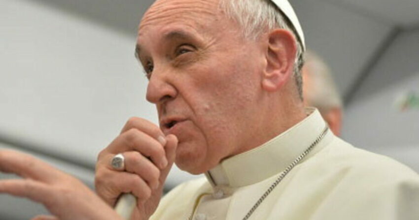 Papa Bergoglio: “Si vuole bloccare quel processo così importante che dà vita ai popoli e che è il meticciato.” (articolo del 2019)