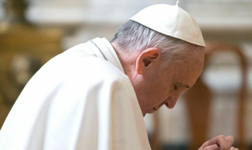 Papa Francesco invoca la censura dei social “In nome di Dio”