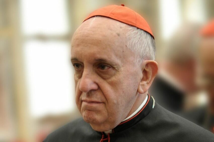 Papa Francesco: Dio ha distrutto Sodoma perchè non accoglieva gli immigrati