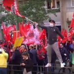 Milano, corteo sciopero generale: contestazioni davanti Camera del Lavoro all'indirizzo di Landini della CGIL