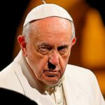 Il gesuita Francesco e la profezia: le ombre nere di Bergoglio, è lui il papa nero?
