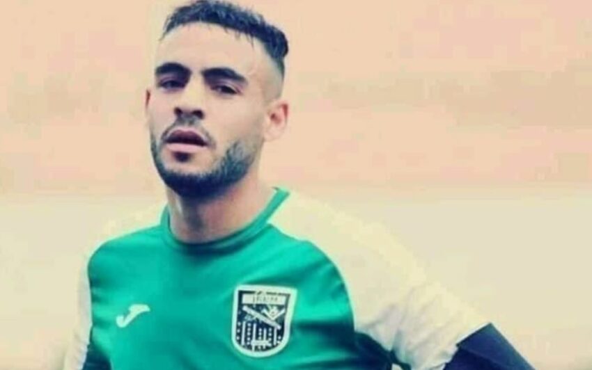Calcio algerino è sotto choc, muore in campo a 28 anni dopo un malore il capitano del Mc Saida Sofiane Loukar