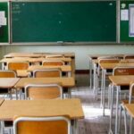 Bidello ha un malore a scuola, si accascia e muore sul colpo