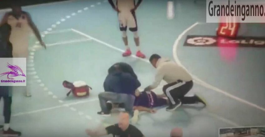 Basket : Óscar Cabrera  crolla in campo, trasferito in ambulanza all’ospedale di Valdecilla