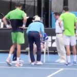 Australian Open: crolla per un malore una raccattapalle