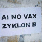 Lucca: in via Fillungo e via Beccheria appesi cartelli con su scritto 'Ai no vax Zyklon b'
