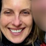 Insegnante di New York arrestata dopo essere stata accusata di aver iniettato a un minore il vaccino contro il Covid