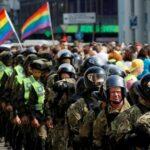 L'ucraina schiera a Kiev la Brigata Unicorno, formazione composta da membri della comunità LGBT