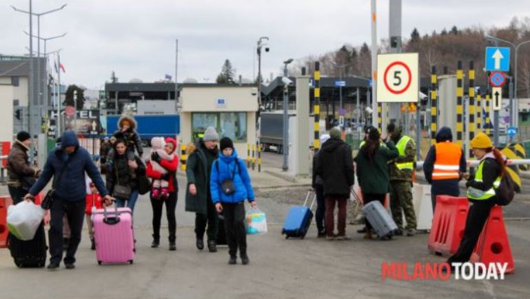 Gli ucraini possono viaggiare gratis sui treni in Lombardia