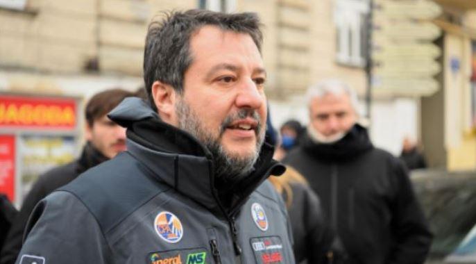 Viaggio di Salvini a Mosca, la Farnesina: “Mai comunicato, non ne siamo a conoscenza”