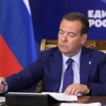 Medvedev: "Chi ha detto che Ucraina tra due anni esisterà ancora?"