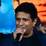 Il celebre cantante di Bollywood KK muore dopo il concerto. Il momento del malore sul palco