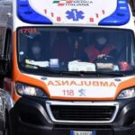 Il malore e lo schianto, a 22 anni si accascia e muore