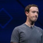 Fallisce il portafoglio digitale per criptovalute di Facebook, Zuckerberg invita gli utenti a ritirare tutto il proprio denaro "il prima possibile"