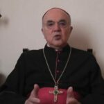 Monsignor Carlo Viganò: Giorgia Meloni decida da che parte stare
