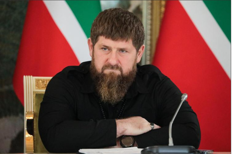Ucraina-Russia, Kadyrov a Putin: “Usa armi nucleari”