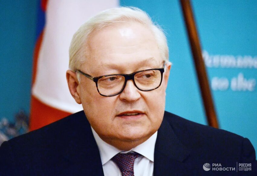 Ryabkov ha affermato che la Russia non intende minacciare nessuno con l’uso di armi nucleari