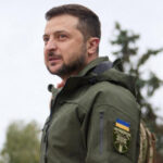 Ucraina, Zelensky: “Libereremo Donbass e Crimea”. Generale americano lo placa : "Zelensky inizi a pensare a richieste realistiche"