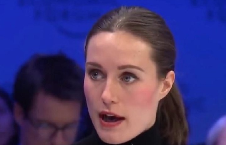 Sanna Marin a Davos: “Sosterremo Kiev anche per 15 anni, se necessario”