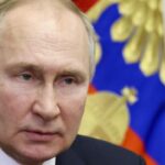 Putin: Siamo di nuovo di fronte ai carri armati tedeschi dopo 80 anni