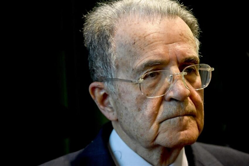 Euro, Romano Prodi e Giuliano Amato ammettono : eravamo convintissimi…  Sapevamo che non avrebbe funzionato
