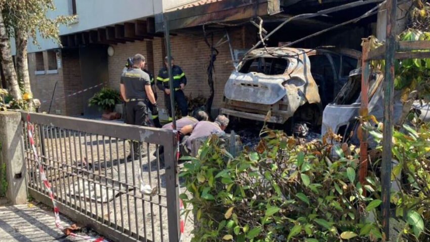 Esplosione notturna: esplode Auto elettrica in garage e causa blackout nel quartiere”