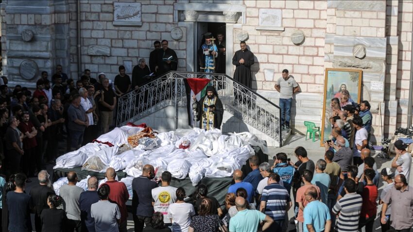 Cecchino Israeliano uccide due donne dentro una chiesa. Condanna della Chiesa Cattolica inglese: un “omicidio a sangue freddo”