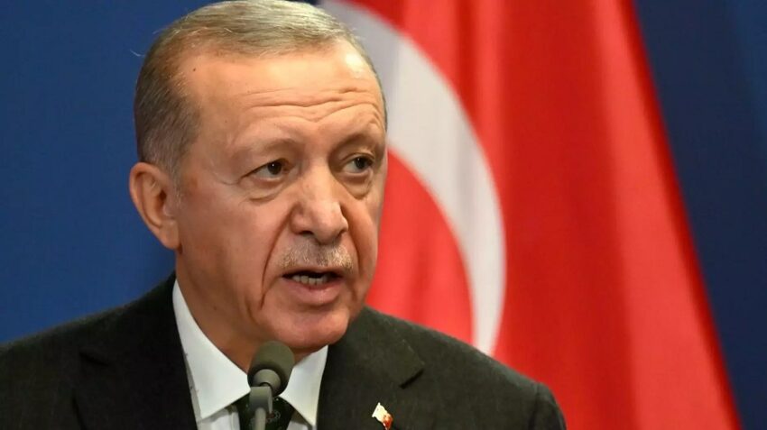Erdogan: “Netanyahu si comporta come Hitler”