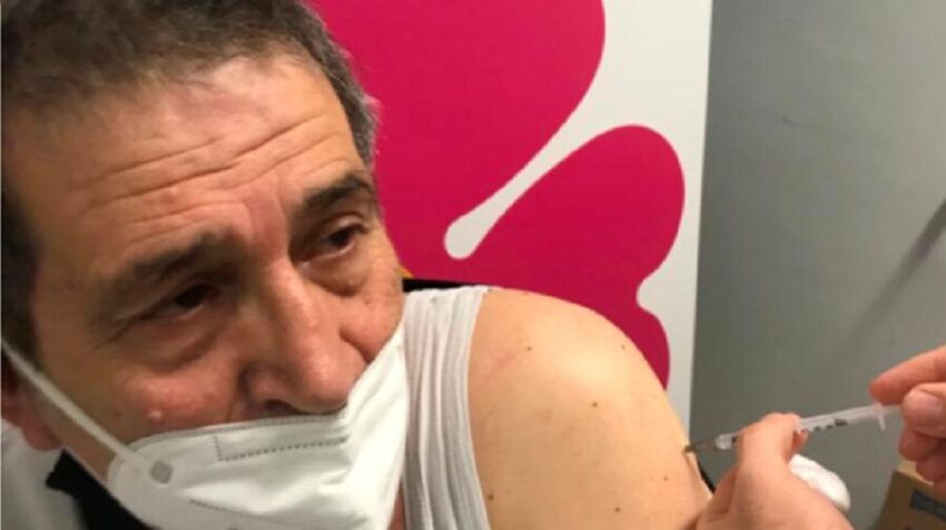 Pediatria dell’Ospedale Perrino di Brindisi ucciso da un “turbo cancro” sui social inveiva contro i non vaccinati
