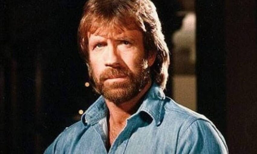 Morto Chuck Norris: addio a un’icona del cinema d’azione