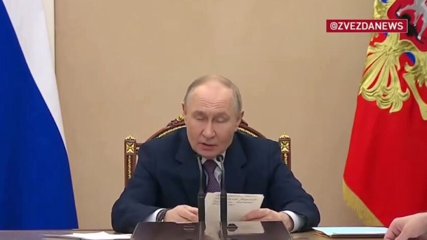 Putin: la Russia è pronta a forniture di nuovo petrolio e gas all’Europa